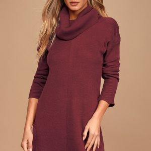 Lulus, M, Maroon